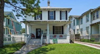 3214 Bernardo De Galvez Avenue