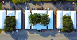Shaver St Las Plaza