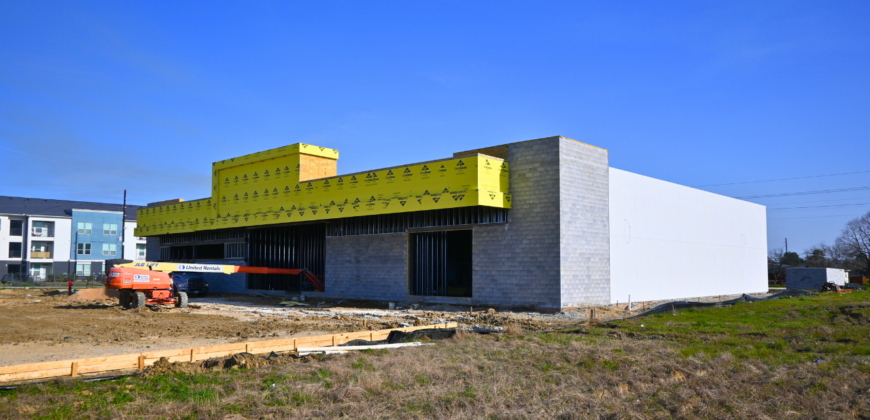 Brand new Store in the heart of Baytown
