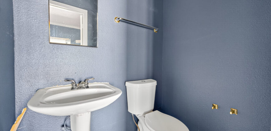 Mixed-Use Property | 3 Combined Lots with Residential & Commercial Spaces