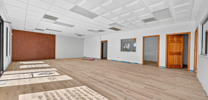 Mixed-Use Property | 3 Combined Lots with Residential & Commercial Spaces