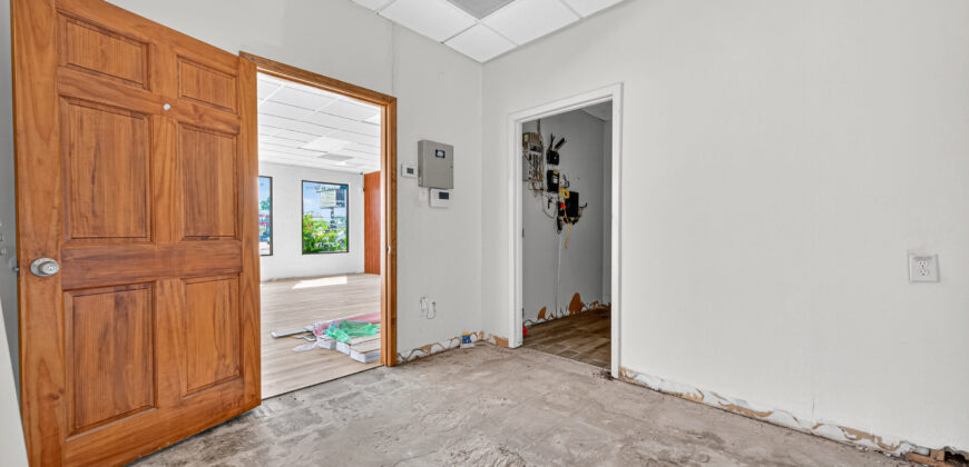 Mixed-Use Property | 3 Combined Lots with Residential & Commercial Spaces